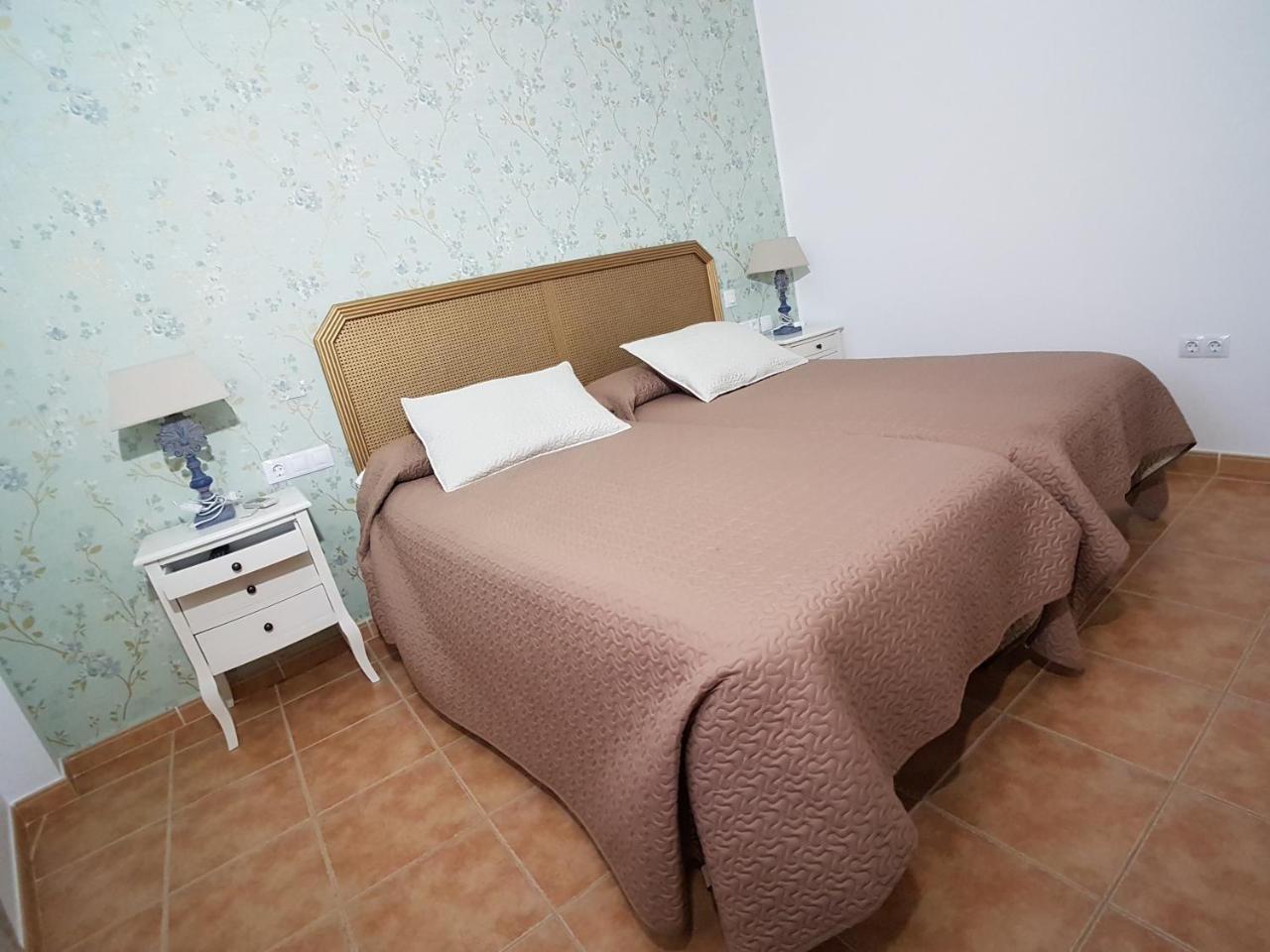 Hostal Meson La Era Riogordo Exterior photo